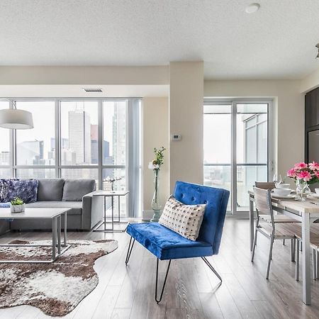 Luxury 1Br Condo - King Bed With City Views Toronto Kültér fotó