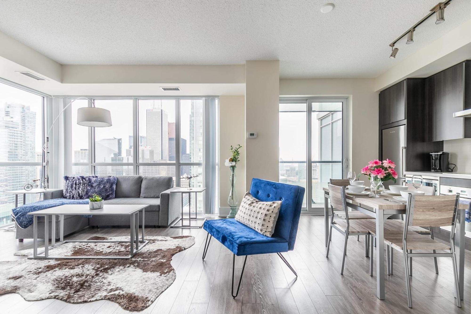 Luxury 1Br Condo - King Bed With City Views Toronto Kültér fotó